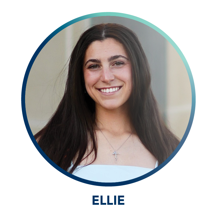 Headshot of Ellie