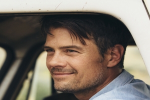 Josh&nbsp;Duhamel photo