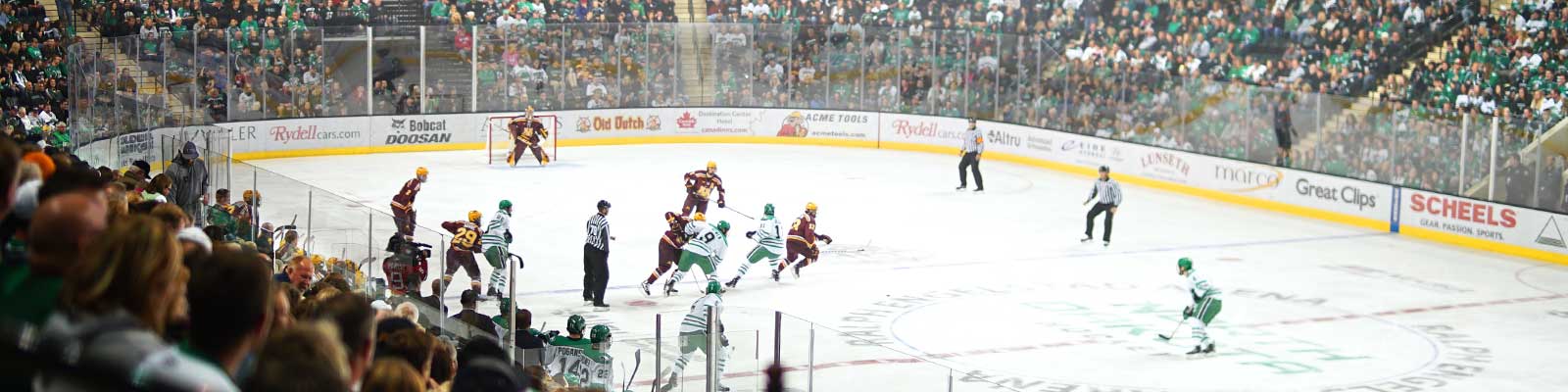 UND Hawks hockey.